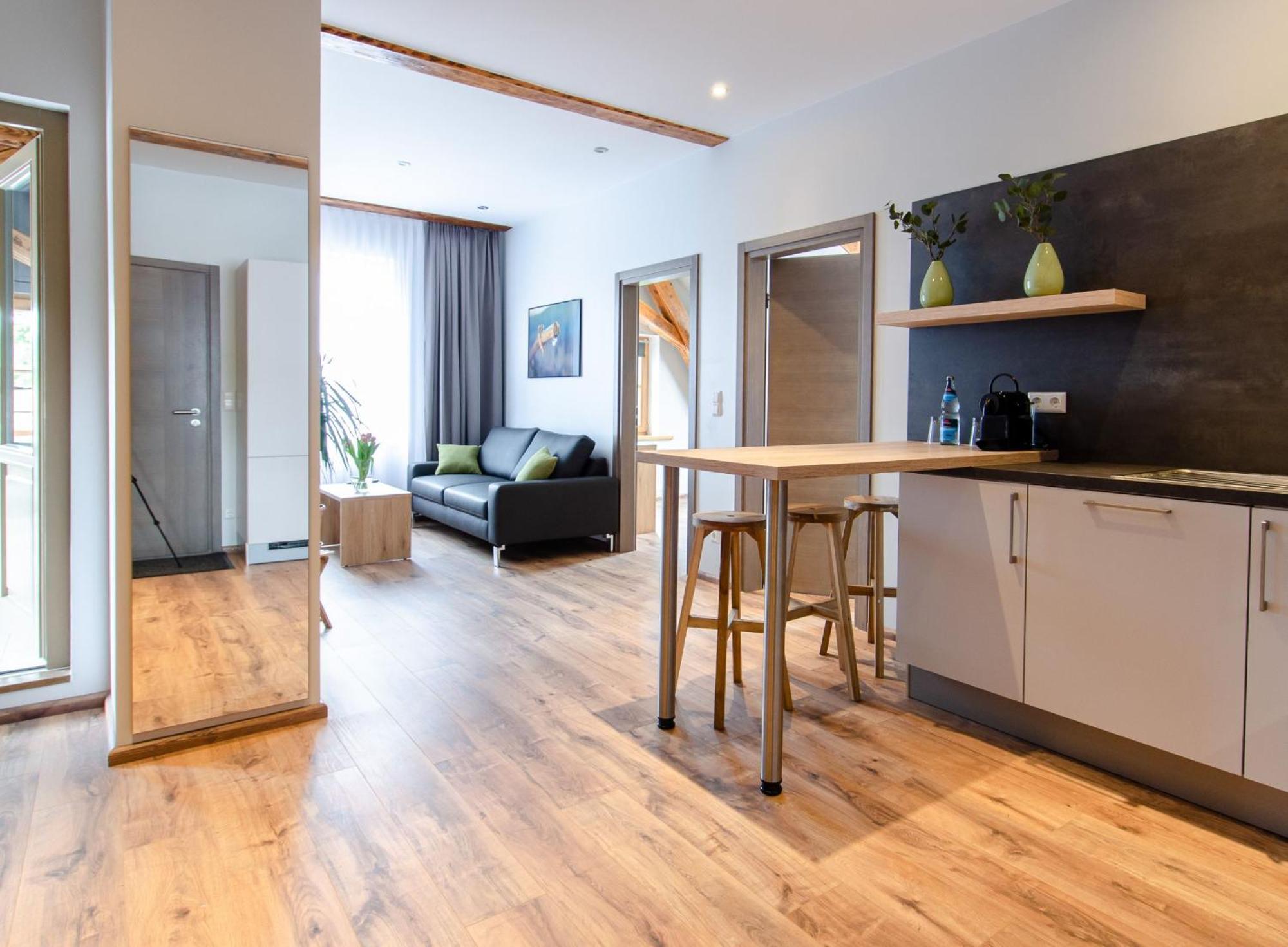 Appartements 'In Vino Veritas' Haslach im Kinzigtal Bagian luar foto