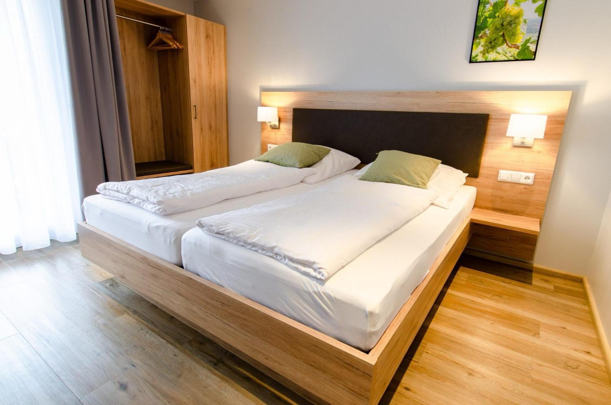 Appartements 'In Vino Veritas' Haslach im Kinzigtal Bagian luar foto